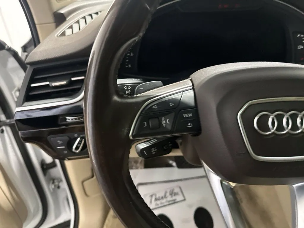 Audi Q7 photo 18