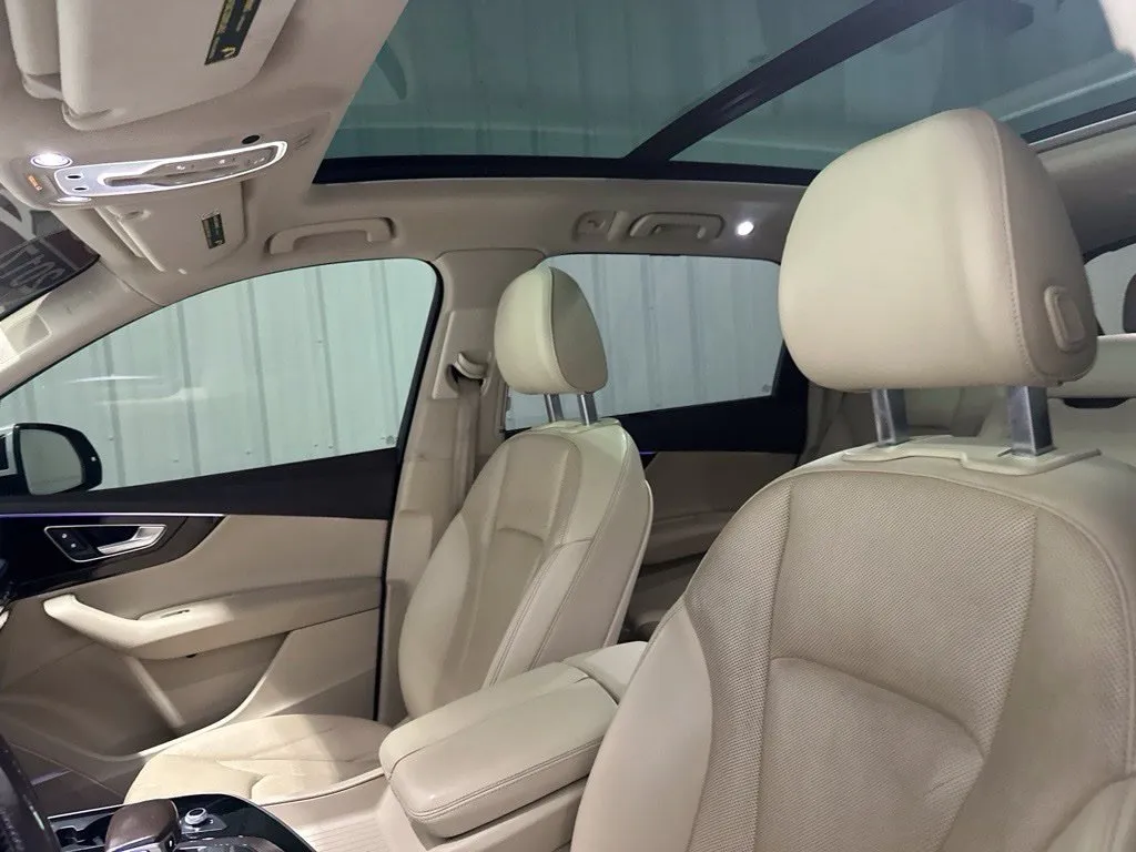 Audi Q7 photo 27