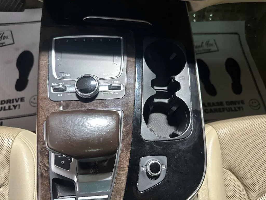 Audi Q7 photo 20
