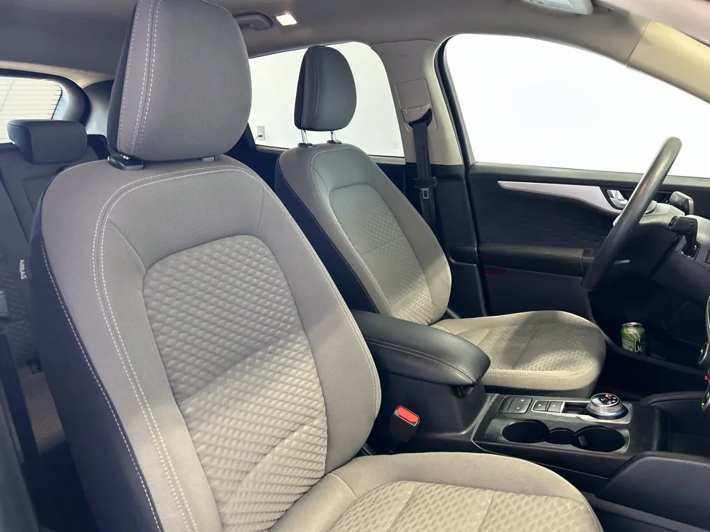 Ford Escape photo 17