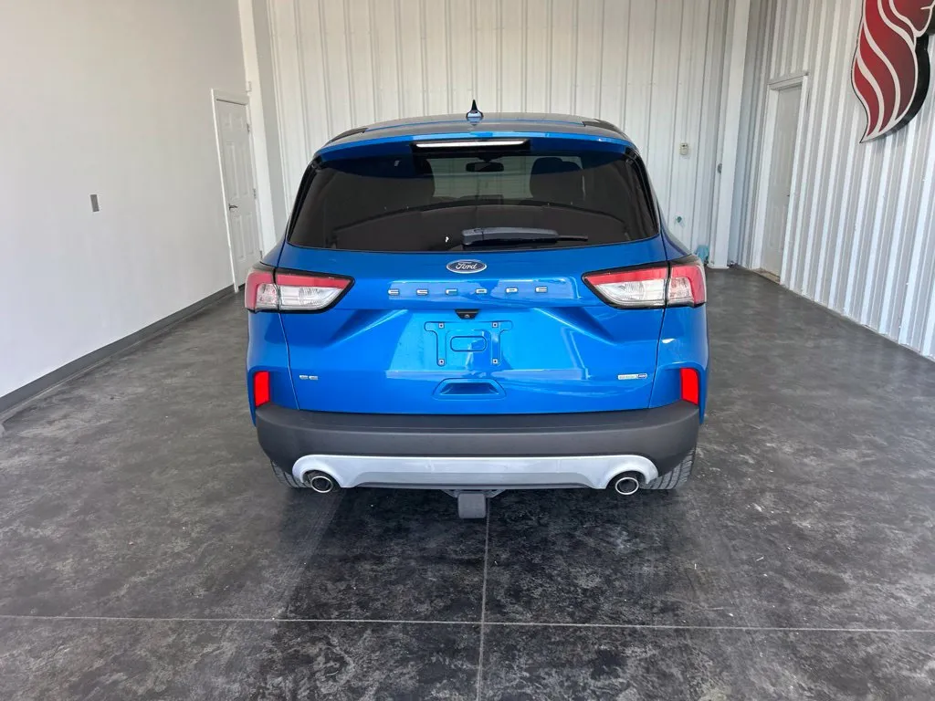Ford Escape photo 3