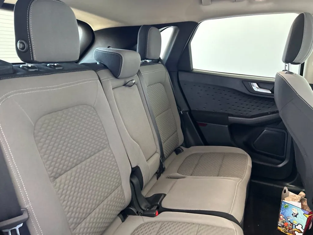 Ford Escape photo 19