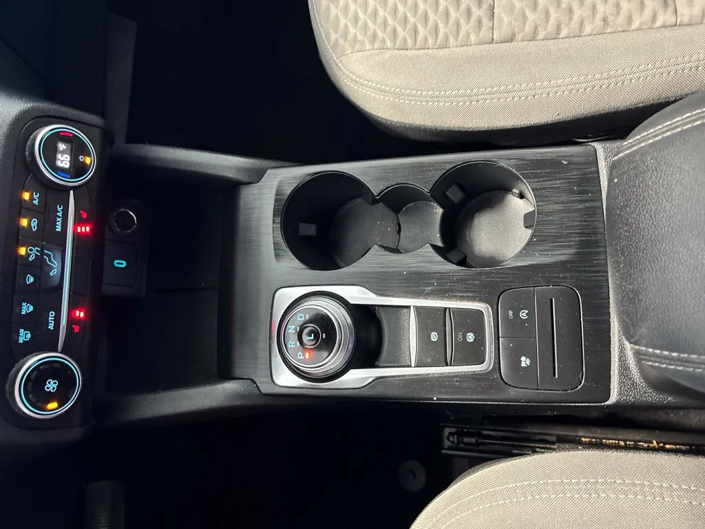 Ford Escape photo 23