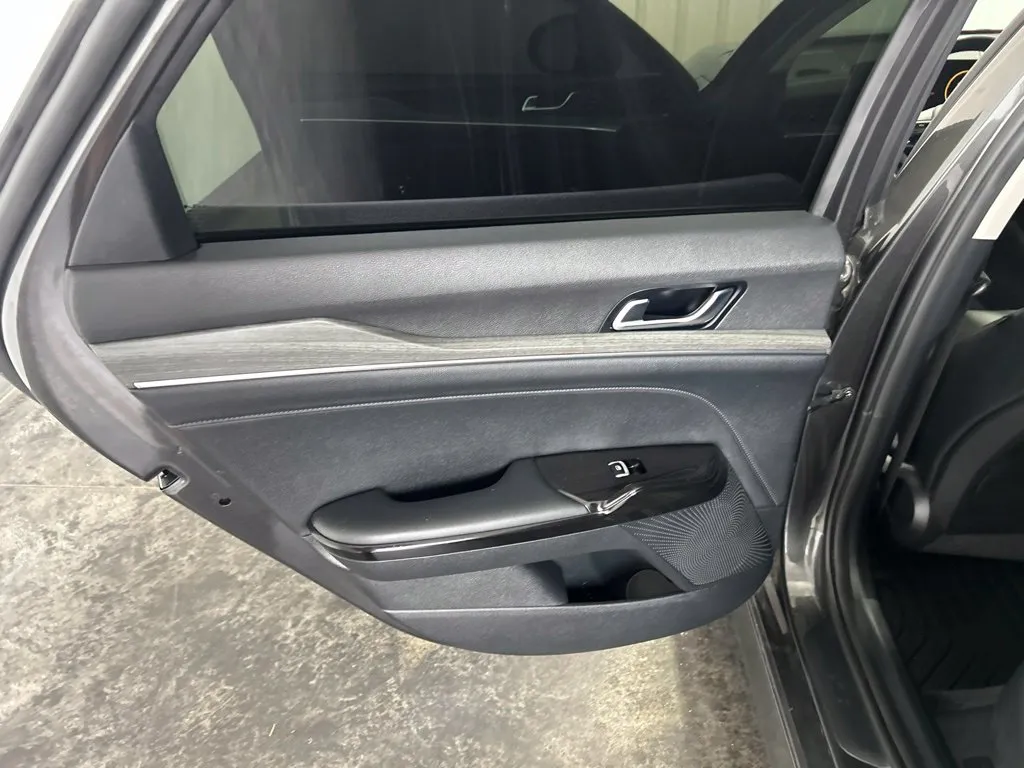 Kia K5 photo 16