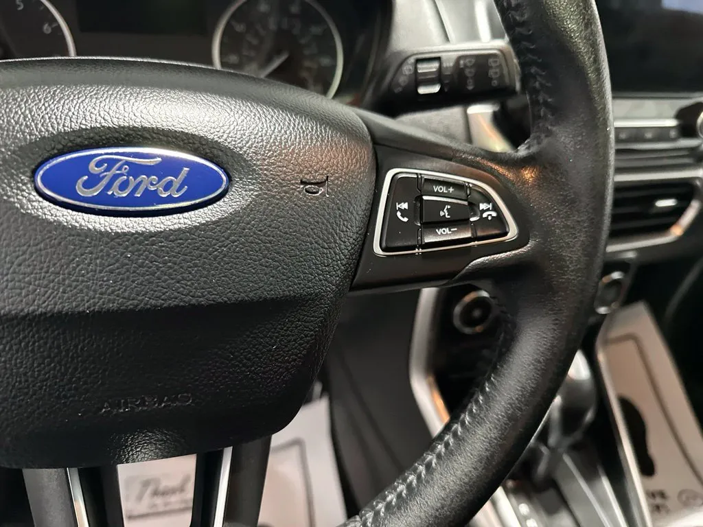 Ford Ecosport photo 17
