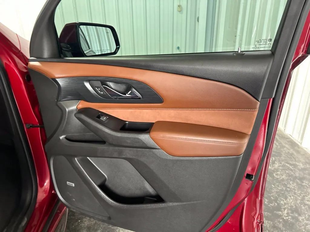 Chevrolet Traverse photo 18