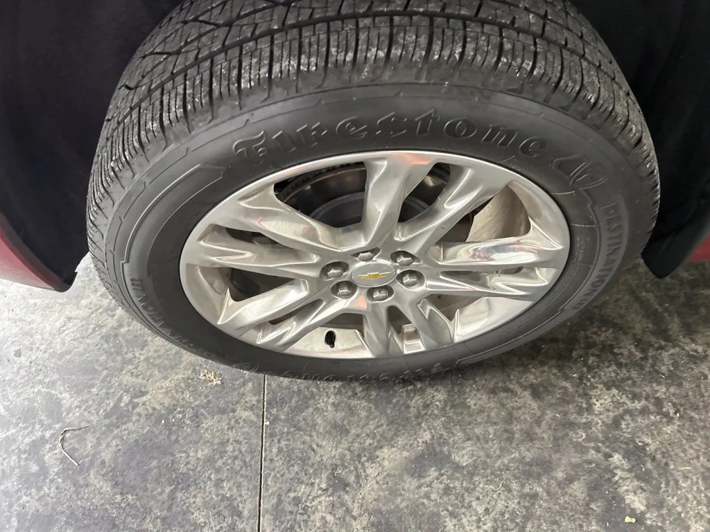 Chevrolet Traverse photo 23