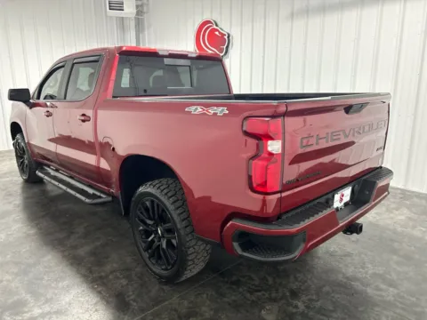 Photos of 2019 Chevrolet Silverado 1500 RST for sale in Evansville, IN at Integrity Motors Group