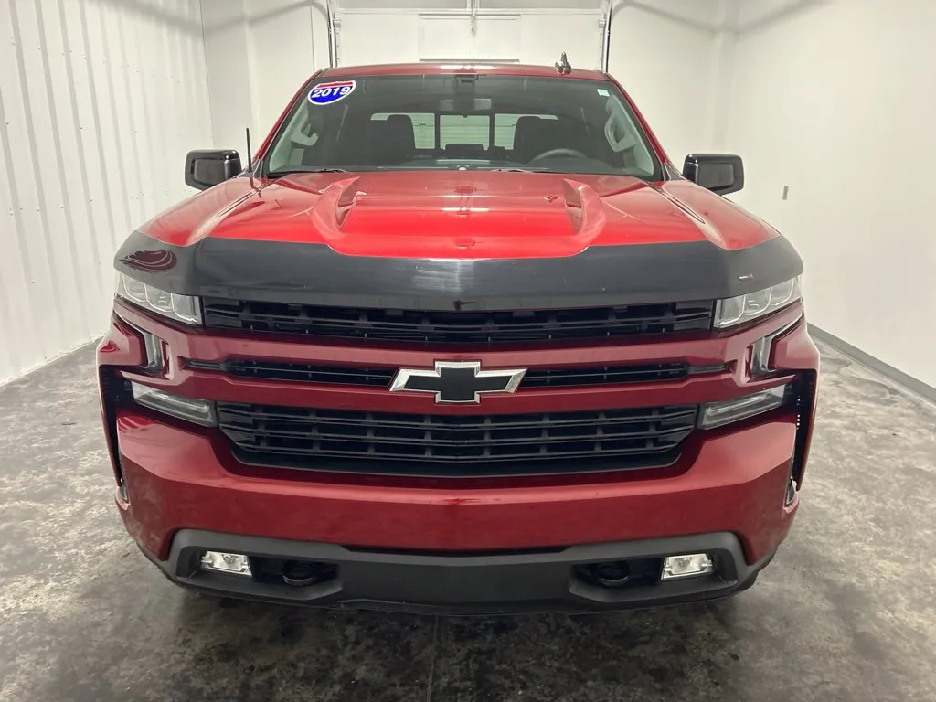 Chevrolet Silverado photo 6