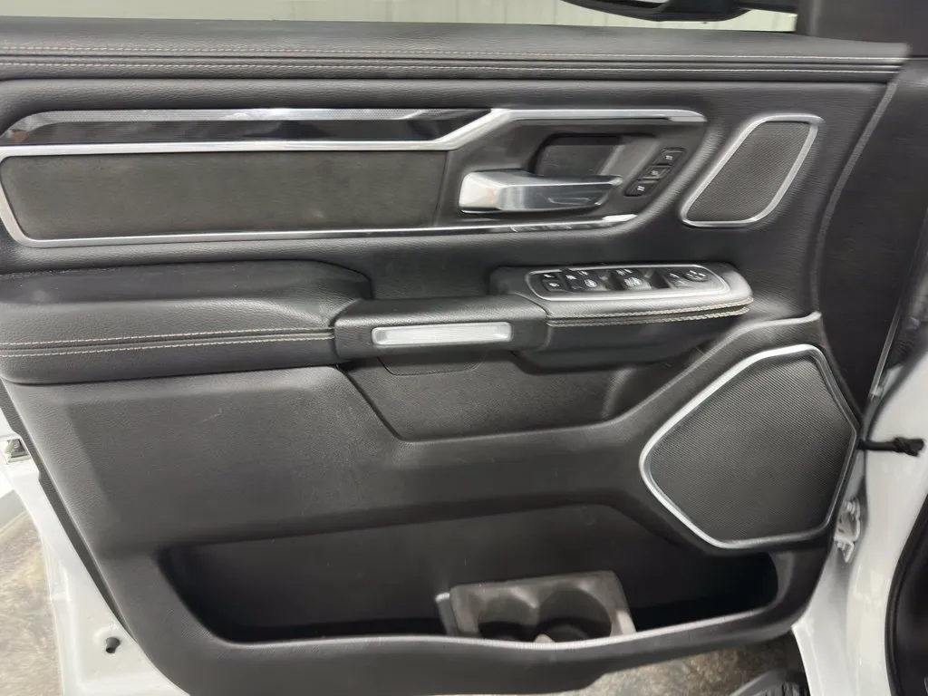 Ram 1500 photo 10