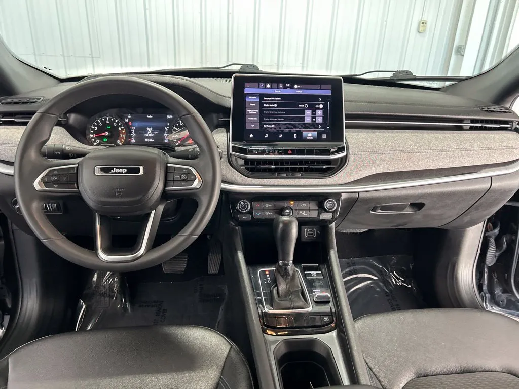 Jeep Compass photo 19