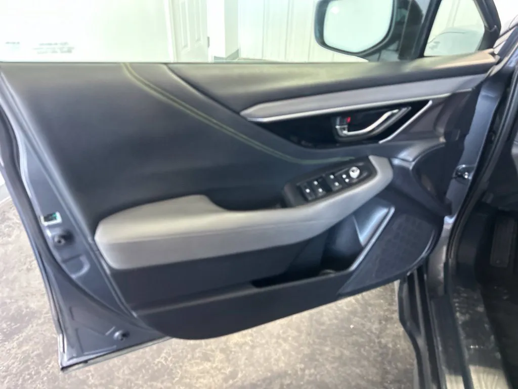 Subaru Outback photo 13