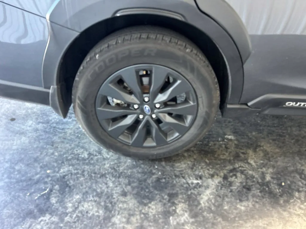 Subaru Outback photo 10