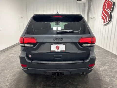 Another view of 2018 Jeep Grand Cherokee Altitude for sale in Evansville, IN at Integrity Motors Group