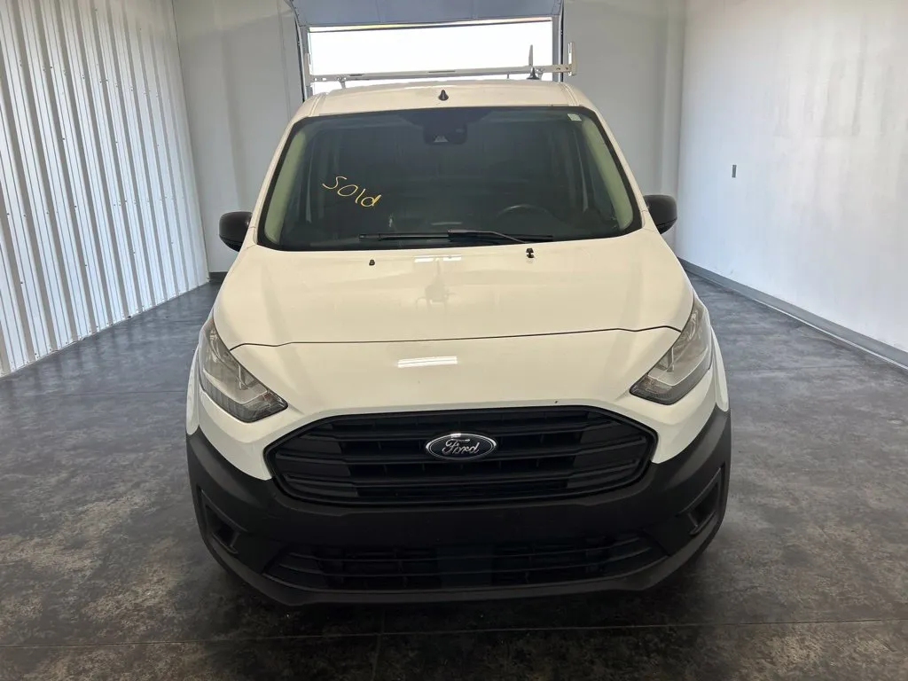 Ford Transit Connect photo 7