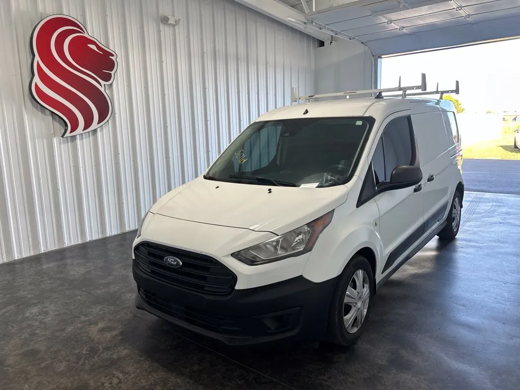 Ford Transit Connect photo 2