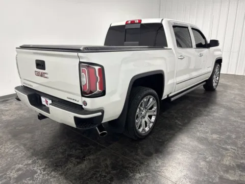 More photos of 2018 GMC Sierra 1500 Denali at Integrity Motors Group, IN