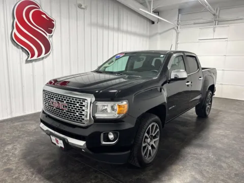 Black 2018 GMC Canyon Denali for sale in Evansville, IN