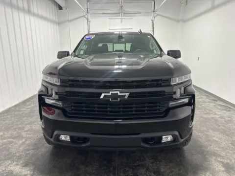 Photos of 2019 Chevrolet Silverado 1500 RST for sale in Evansville, IN at Integrity Motors Group