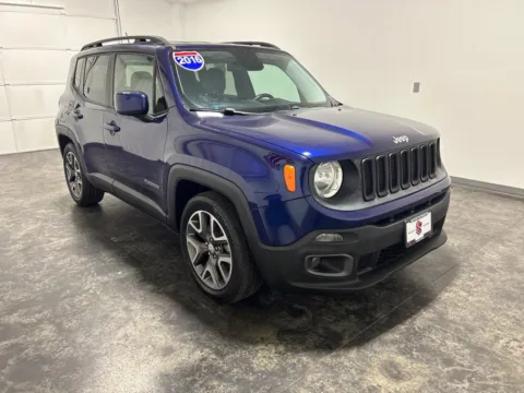 More photos of 2016 Jeep Renegade Latitude at Integrity Motors Group, IN