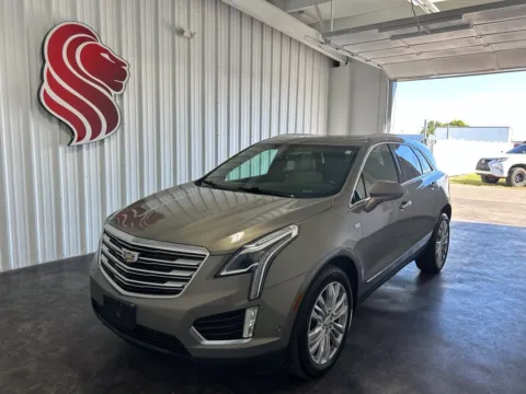 Brown 2019 Cadillac XT5 Premium Luxury for sale in Evansville, IN