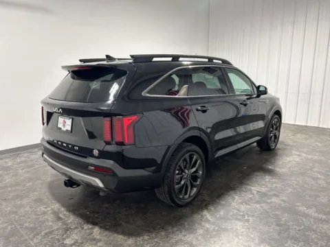 More photos of 2022 Kia Sorento X-Line EX at Integrity Motors Group, IN