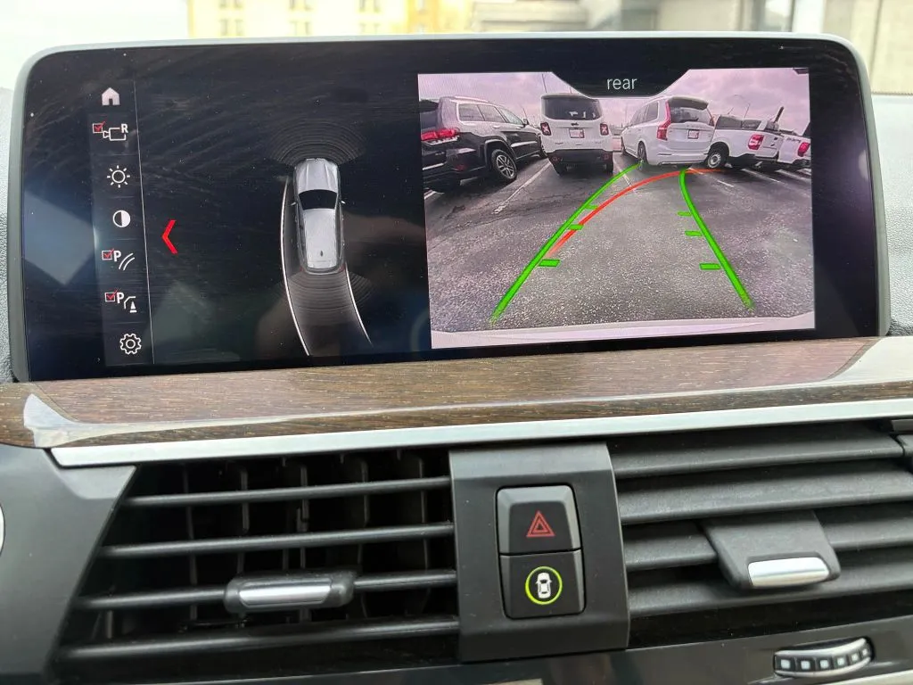 2019 BMW X3 30i - Photo 24