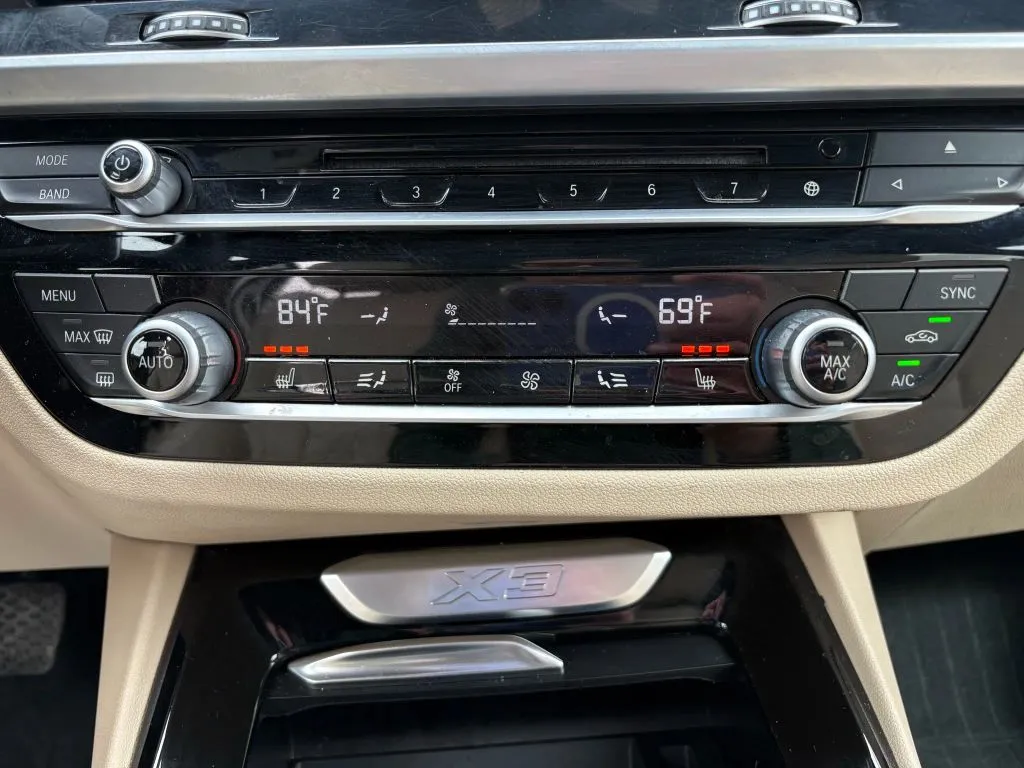 2019 BMW X3 30i - Photo 14