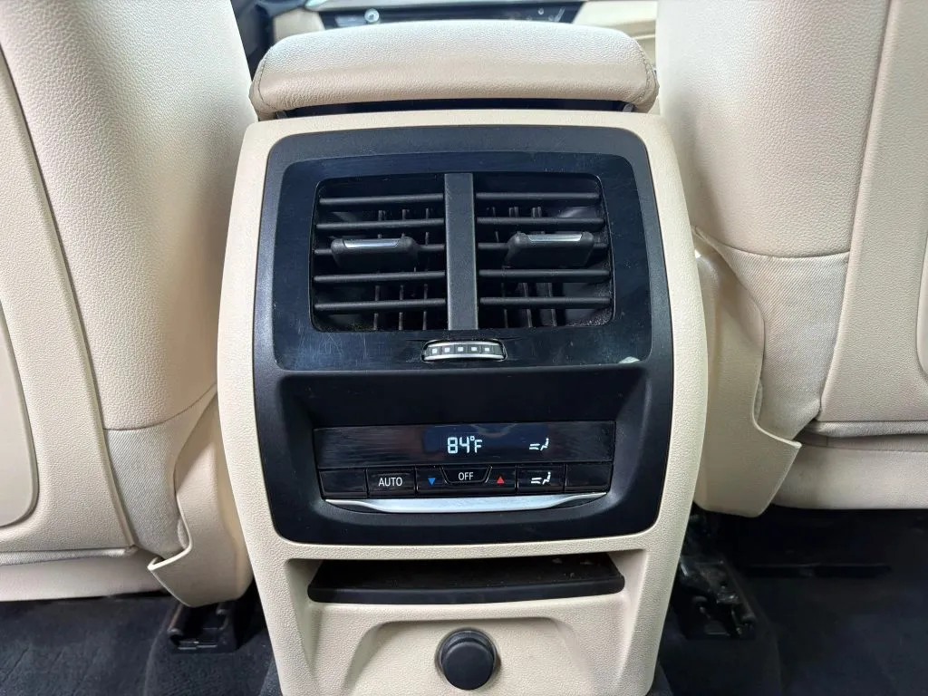2019 BMW X3 30i - Photo 18