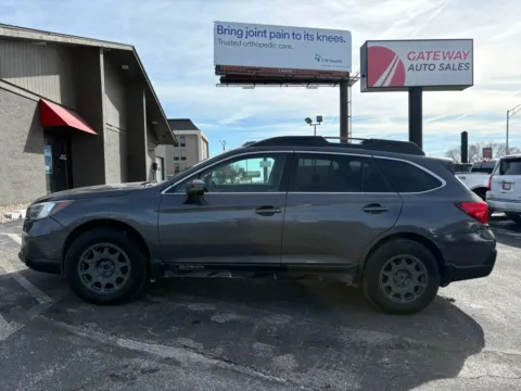 Photos of 2019 Subaru Outback 3.6R Limited Wagon 4D for sale in Omaha, NE at Gateway Auto Sales