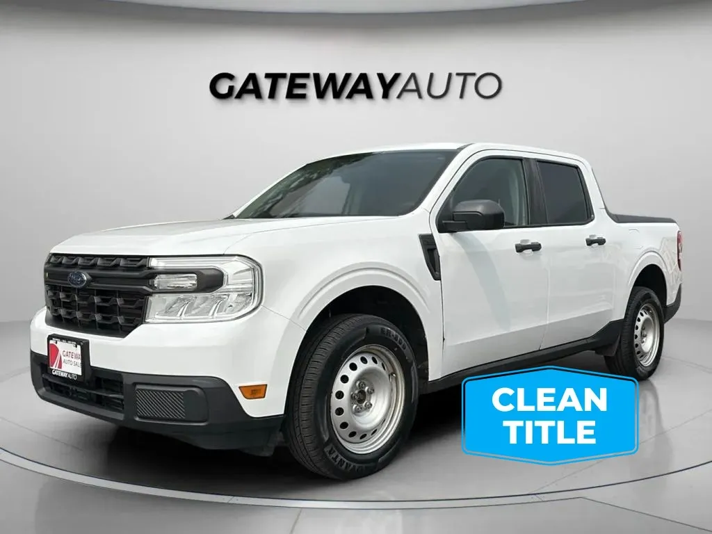 White 2022 Ford Maverick XL SuperCrew Pickup 4D 4 1/2 ft for sale in Omaha, NE