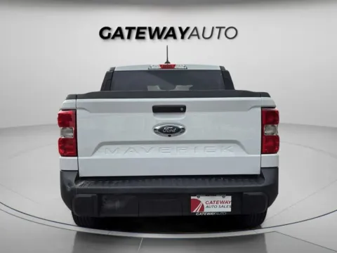 More photos of 2022 Ford Maverick XL SuperCrew Pickup 4D 4 1/2 ft at Gateway Auto Sales, NE