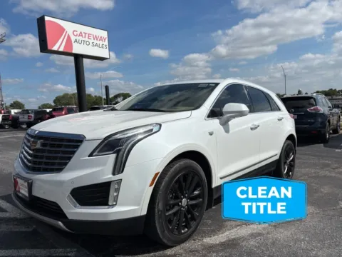 White 2017 Cadillac XT5 Platinum Sport Utility 4D for sale in Omaha, NE