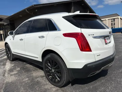 Another view of 2017 Cadillac XT5 Platinum Sport Utility 4D for sale in Omaha, NE at Gateway Auto Sales