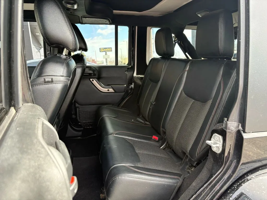 2017 Jeep Wrangler Unlimited 75th Anniversary Edition - Photo 19