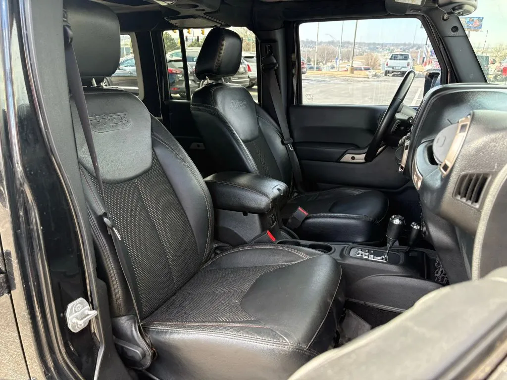 2017 Jeep Wrangler Unlimited 75th Anniversary Edition - Photo 16