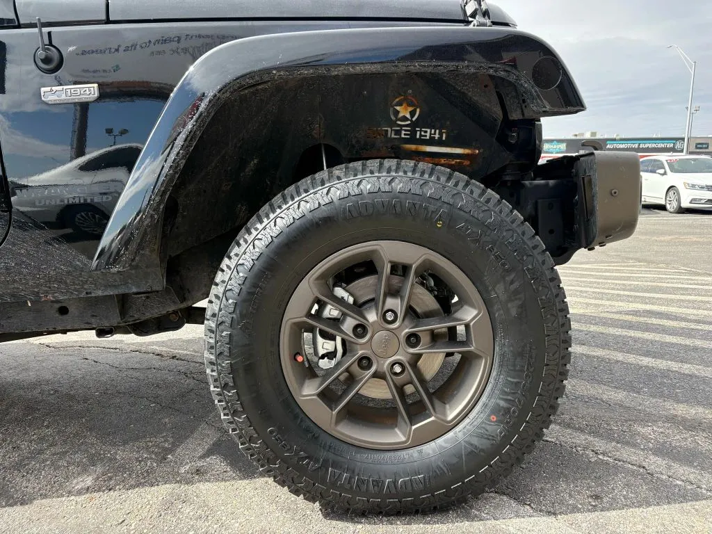 2017 Jeep Wrangler Unlimited 75th Anniversary Edition - Photo 23