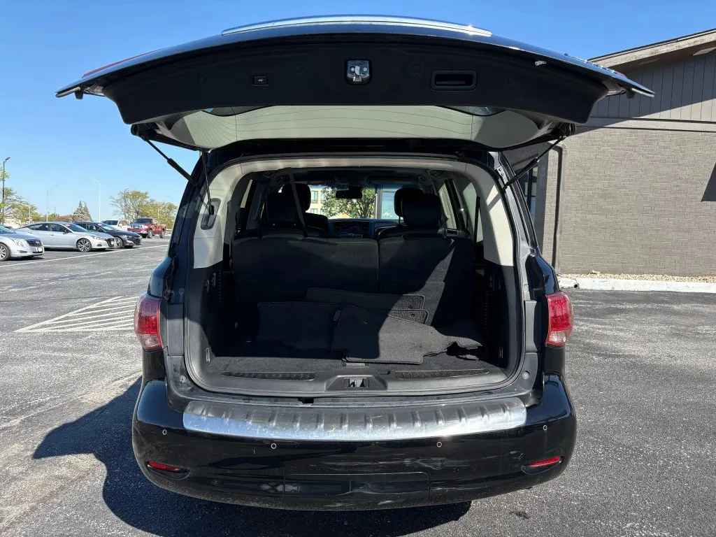 2017 INFINITI QX80 Base - Photo 10