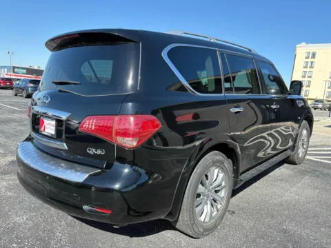 More photos of 2017 INFINITI QX80 Sport Utility 4D at Gateway Auto Sales, NE