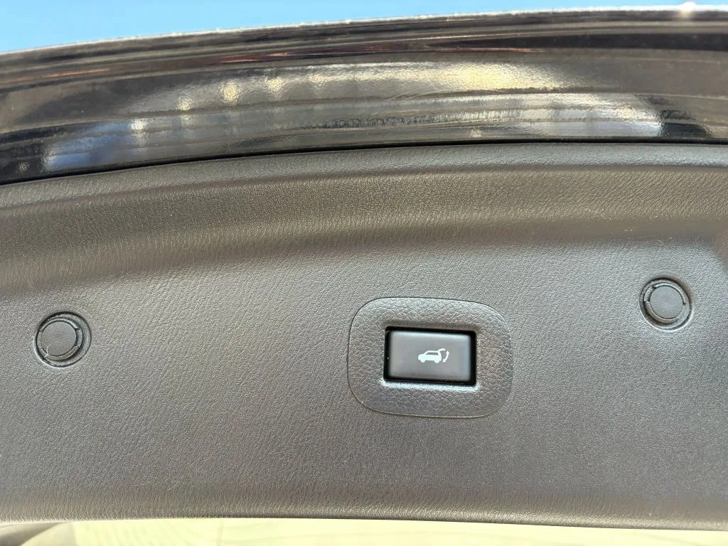 2017 INFINITI QX80 Base - Photo 11