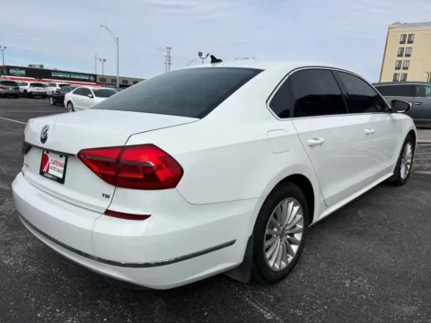 More photos of 2016 Volkswagen Passat 1.8T SE Sedan 4D at Gateway Auto Sales, NE