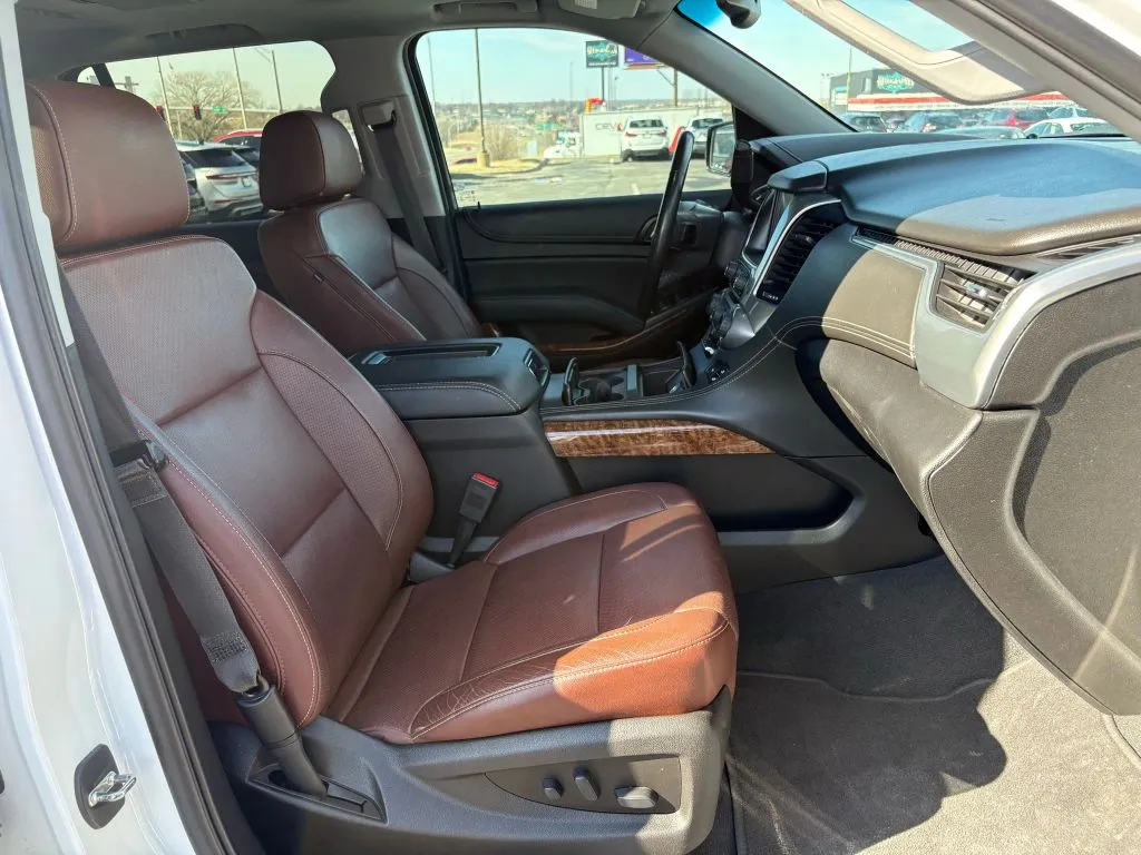2019 Chevrolet Tahoe Premier - Photo 17