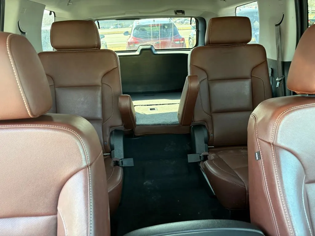 2019 Chevrolet Tahoe Premier - Photo 18