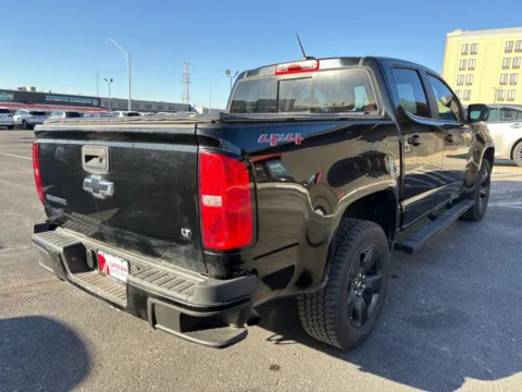 More photos of 2016 Chevrolet Colorado Crew Cab LT Pickup 4D 5 ft at Gateway Auto Sales, NE