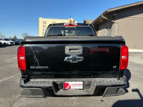 More photos of 2016 Chevrolet Colorado Crew Cab LT Pickup 4D 5 ft at Gateway Auto Sales, NE