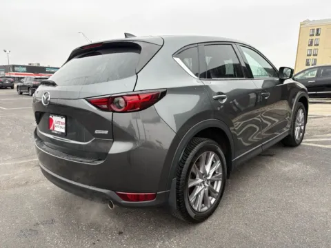 More photos of 2019 MAZDA CX-5 Grand Touring Sport Utility 4D at Gateway Auto Sales, NE