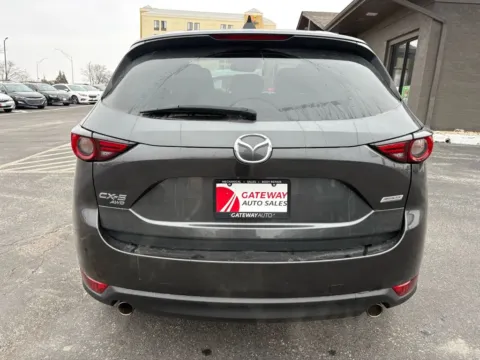 More photos of 2019 MAZDA CX-5 Grand Touring Sport Utility 4D at Gateway Auto Sales, NE