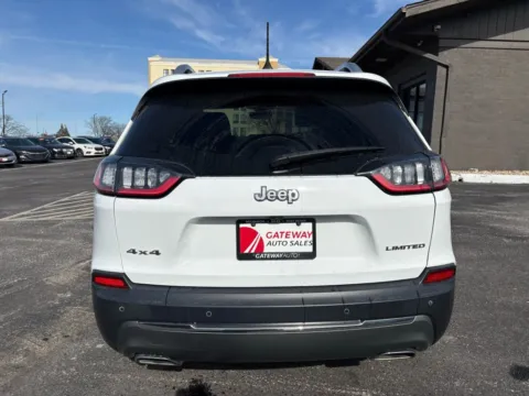 More photos of 2019 Jeep Cherokee Limited Sport Utility 4D at Gateway Auto Sales, NE