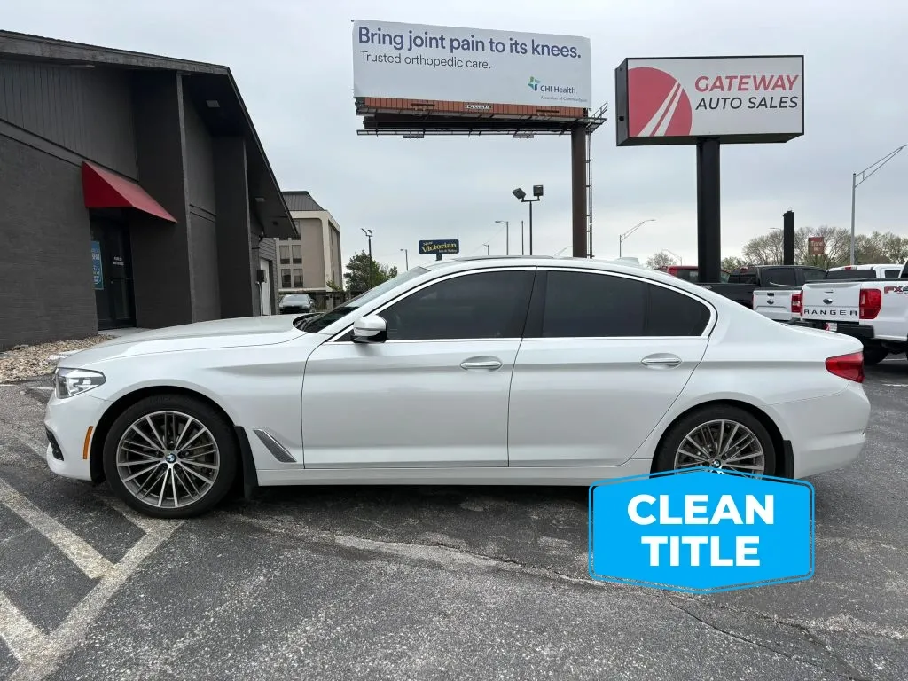 White 2018 BMW 5 Series 530i xDrive Sedan 4D for sale in Omaha, NE