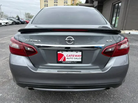 More photos of 2017 Nissan Altima 2.5 SR Sedan 4D at Gateway Auto Sales, NE